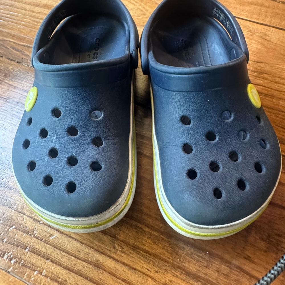 Boys Crocs size 9
